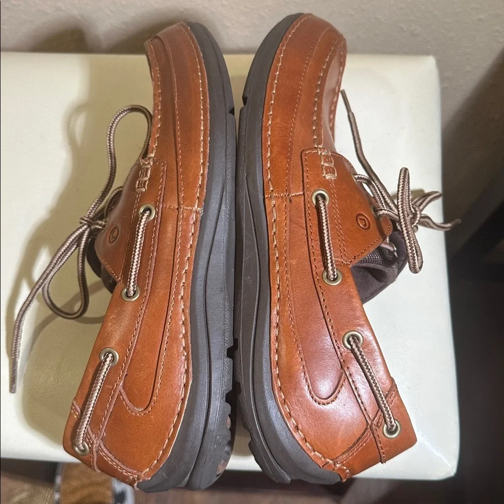 Rockport boat shoes size 7 1/2